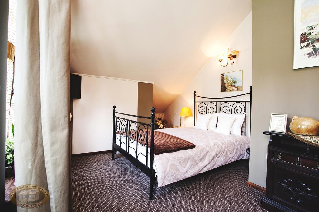 Kaktusik Hotel Augustów Kamer foto